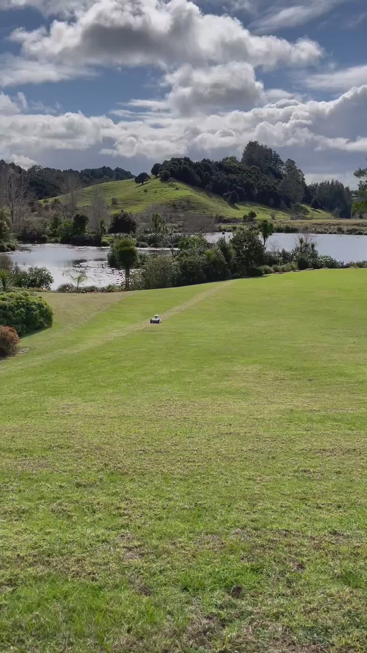 Tosaerba robotizzato FJD Smart Wireless FR4000 per la famiglia